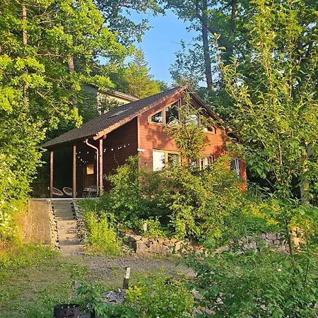 Вилла Romantisches Waldhaus Mit Privatsauna, Grill Und Feuerschtelle
